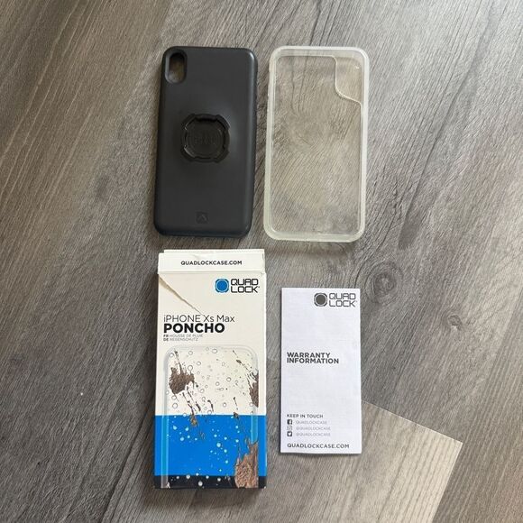 Black iPhone XS Max Quad Lock Case with Poncho - Picture 2 of 3